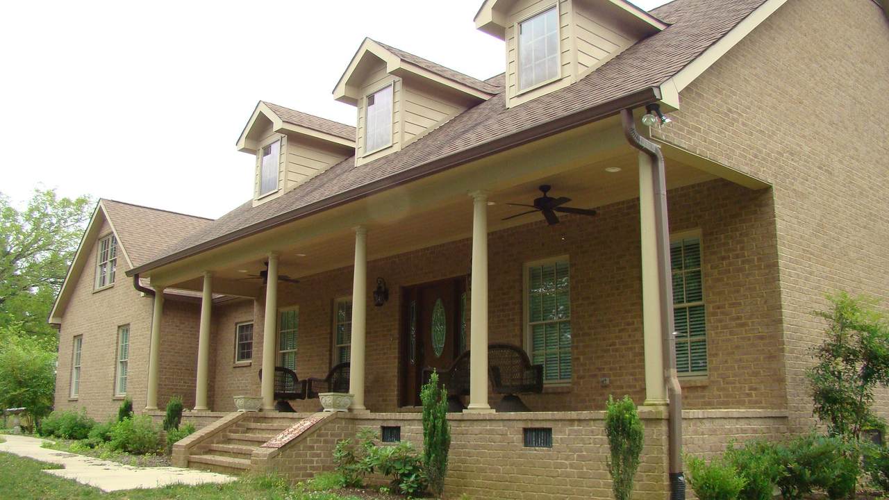 176 Corder Ln - Photo 1