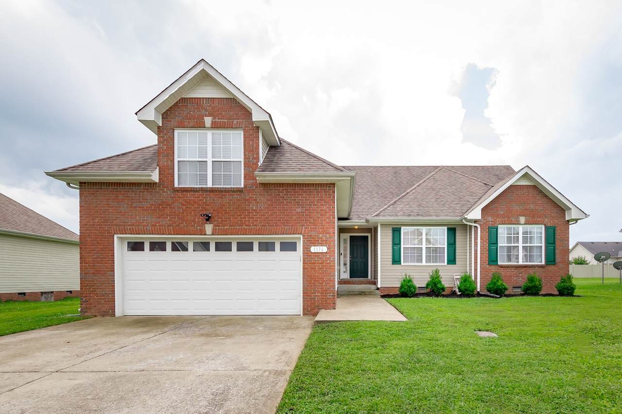 1176 Country Fields Ln - Photo 1