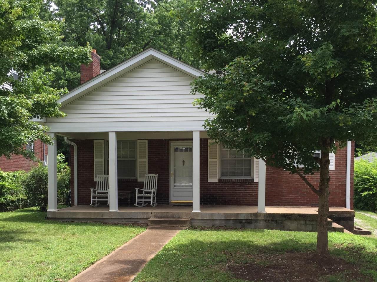 1714 Stewart Pl - Photo 1