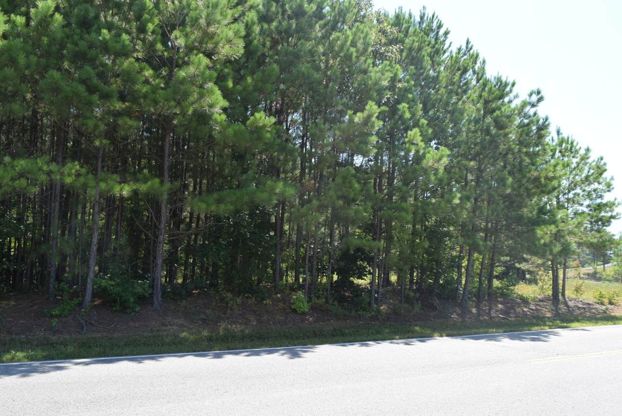 400 Expressway Dr - Photo 1