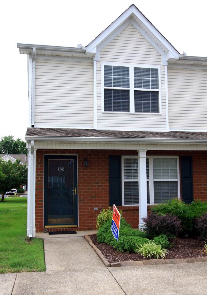 358 Shoshone Pl - Photo 1