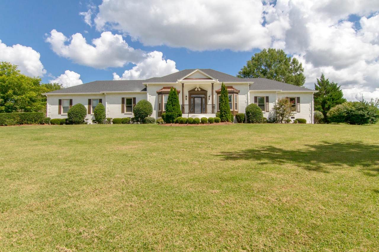 1108 Warrior Dr - Photo 1