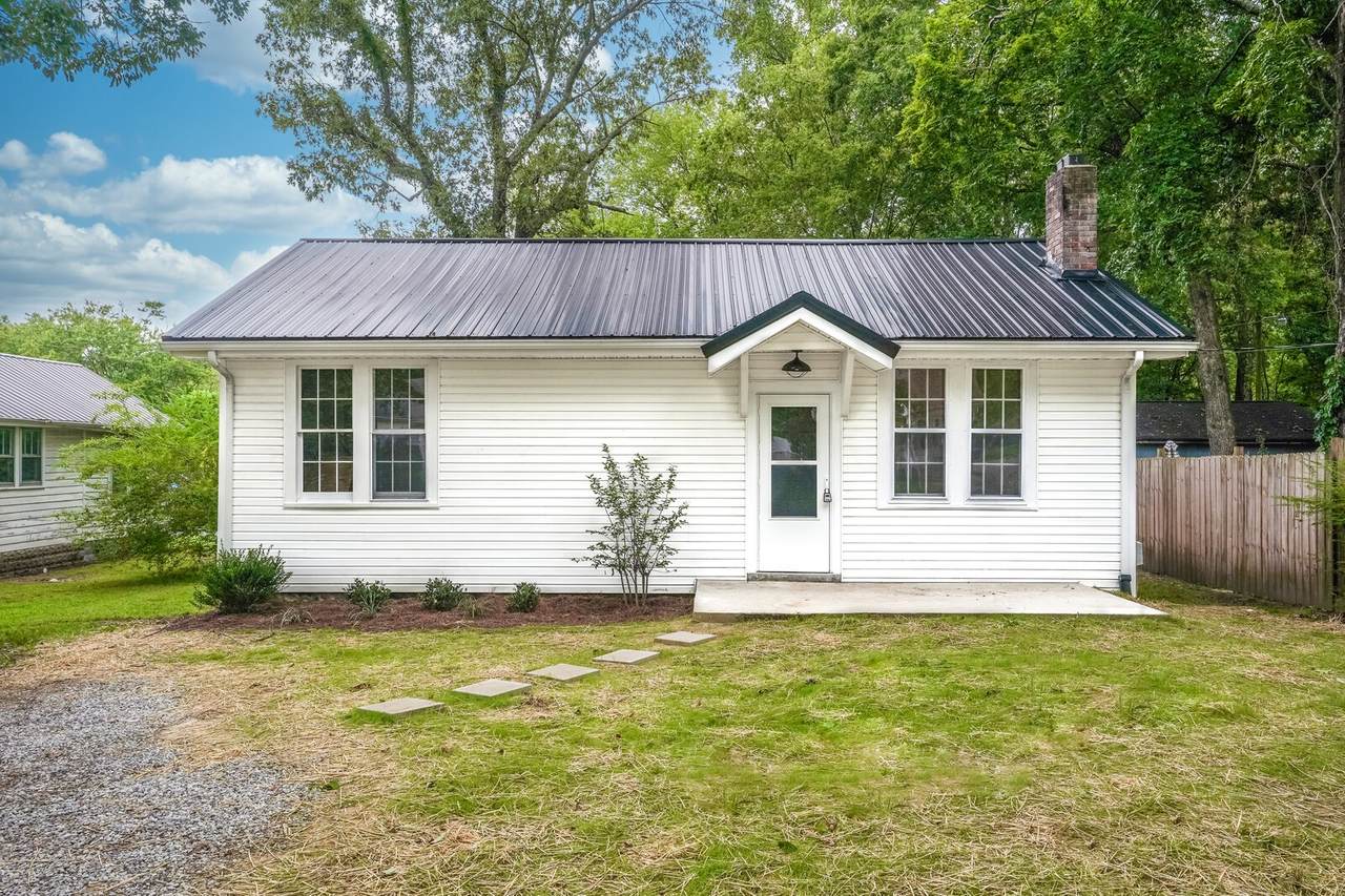 2403 Ruth St - Photo 1