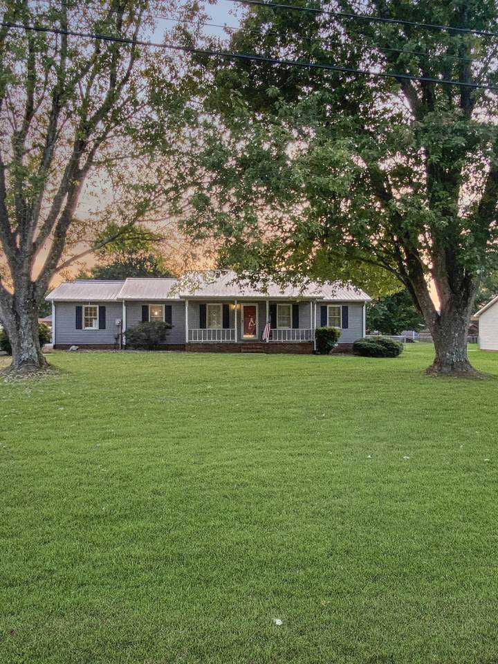 189 Parkway Rd - Photo 1