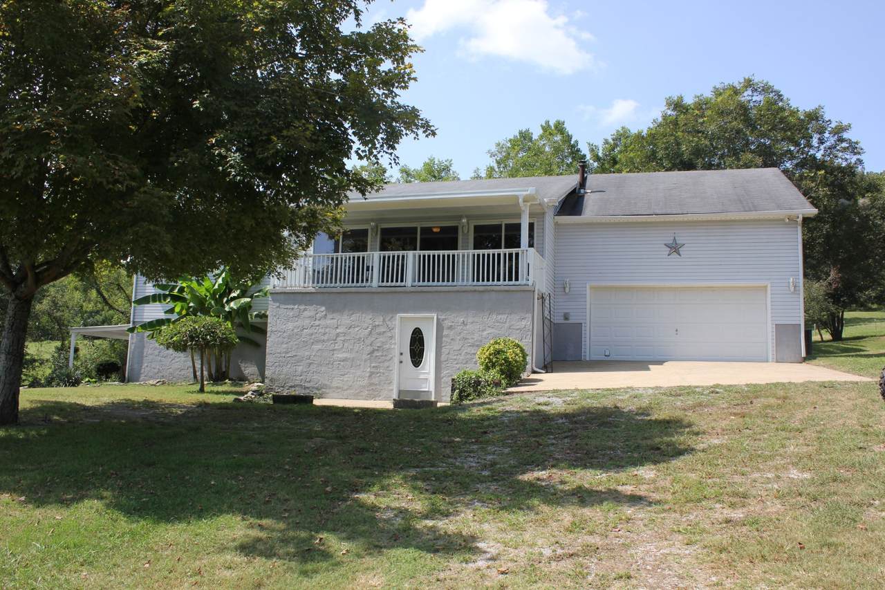 15807 Columbia Hwy - Photo 1