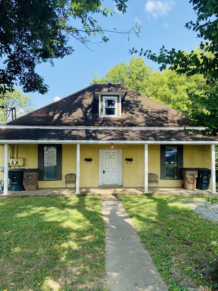 1051 Petway Ave - Photo 1