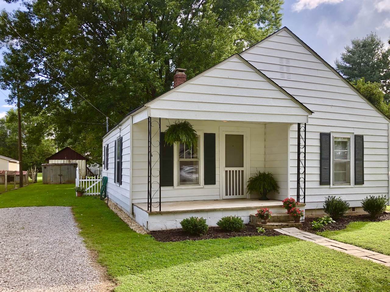 120 Virginia St - Photo 1