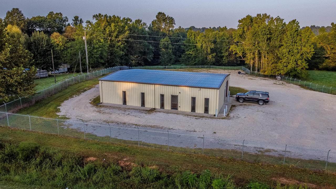 645 Old Huntsville Rd - Photo 1