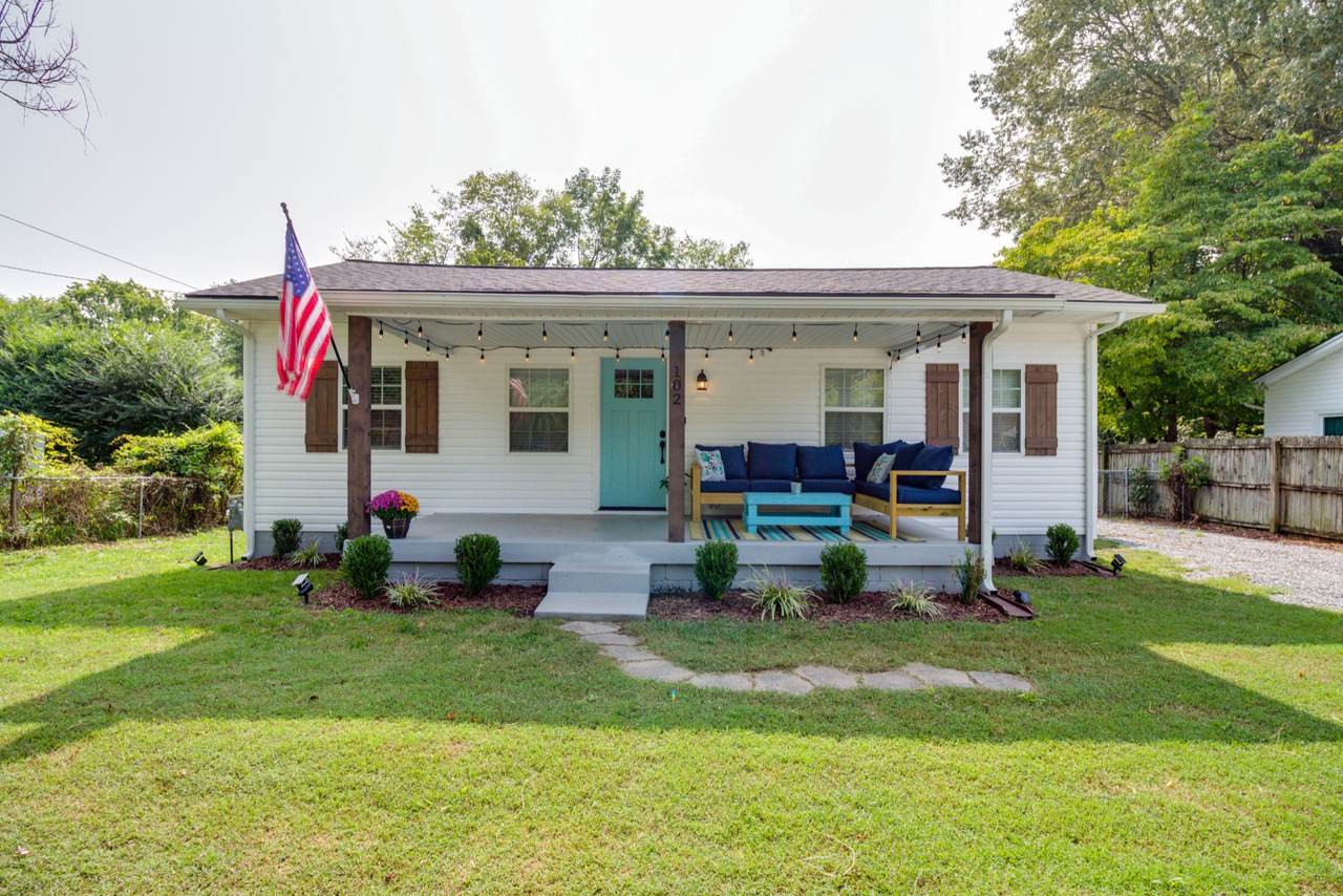 102 Shelby St - Photo 1