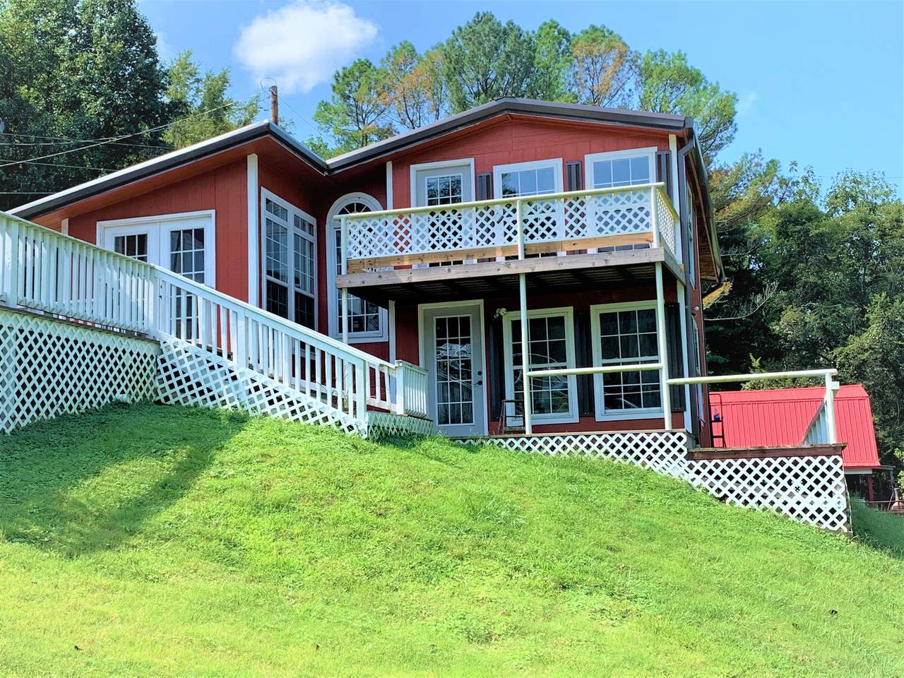 550 Shasteen Hollow Rd - Photo 1