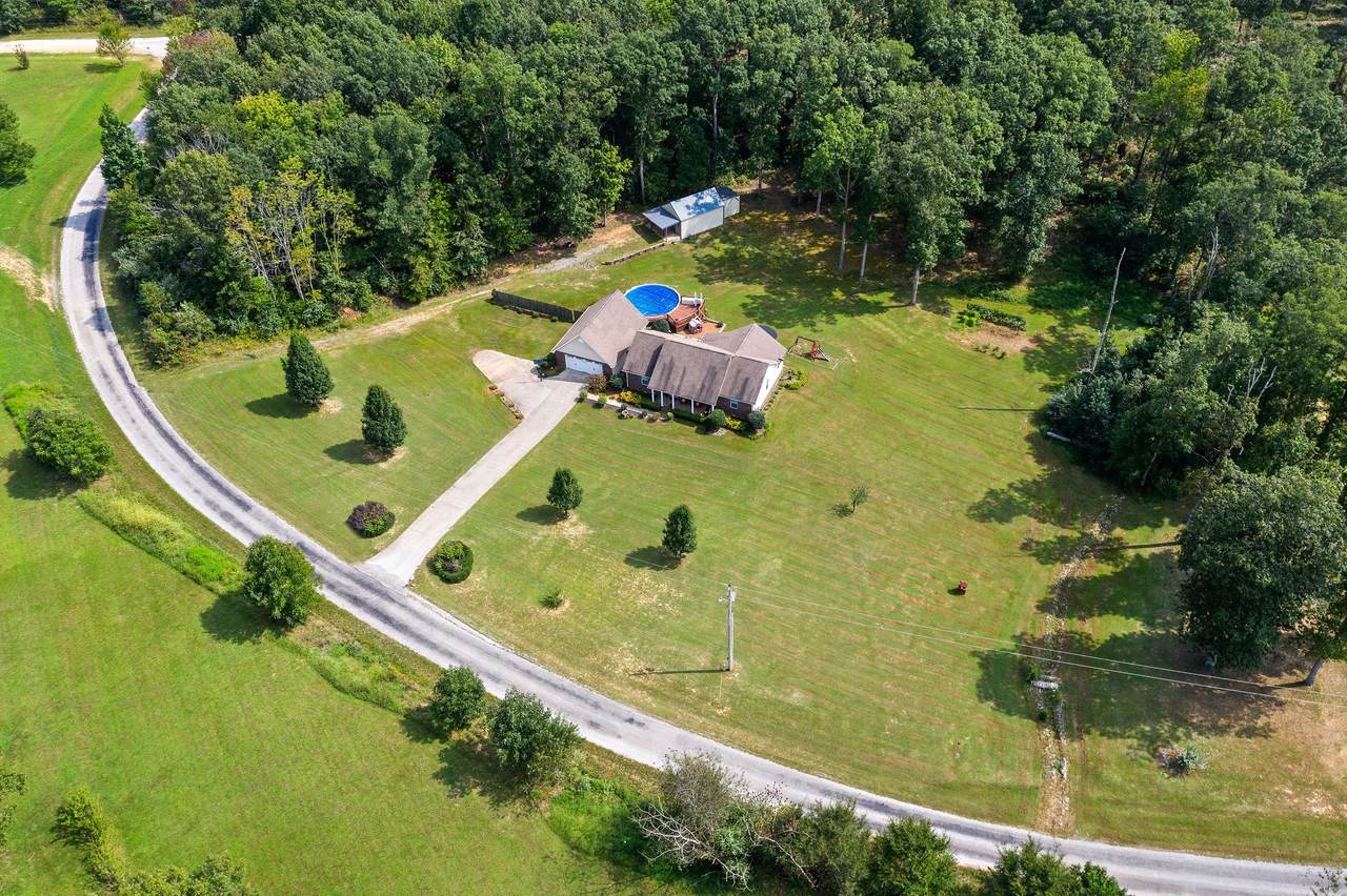 1104 Darrell Rye Rd - Photo 1