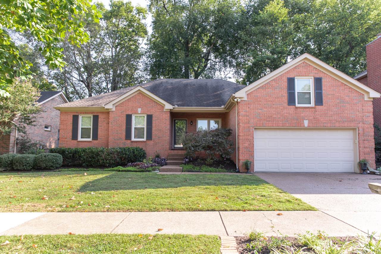 2609 Link Dr - Photo 1