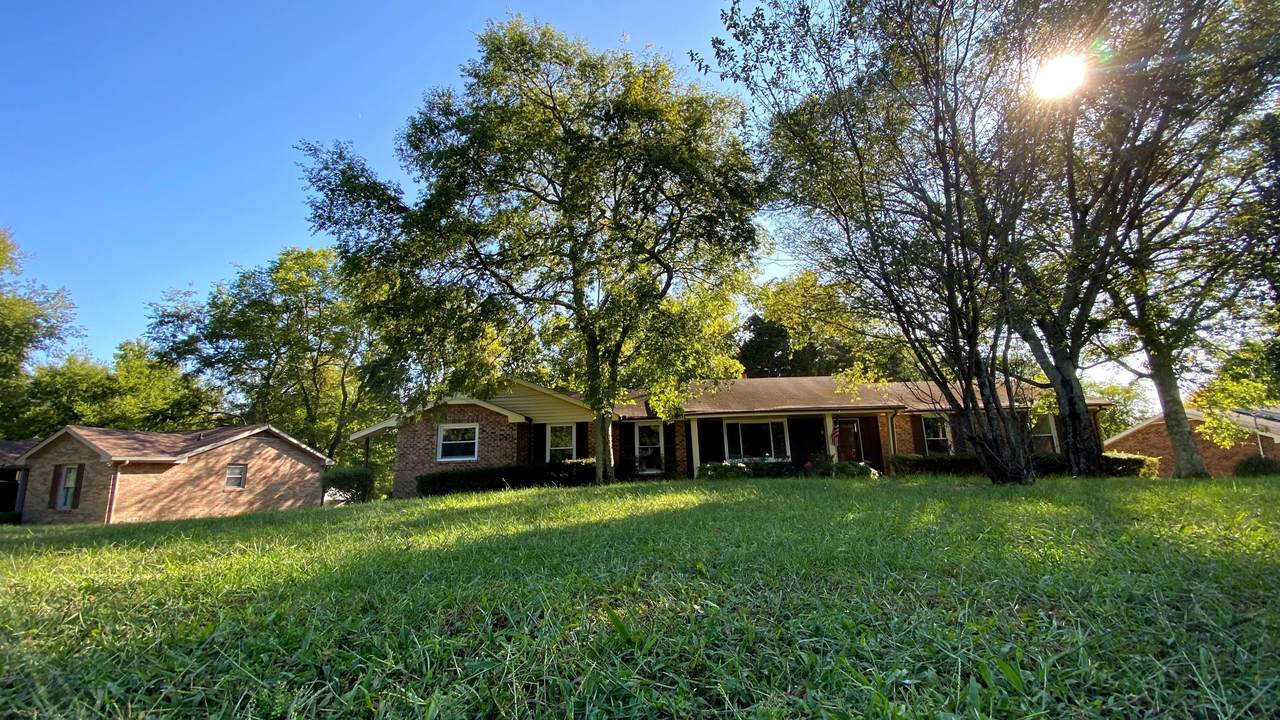 150 Allen Dr - Photo 1