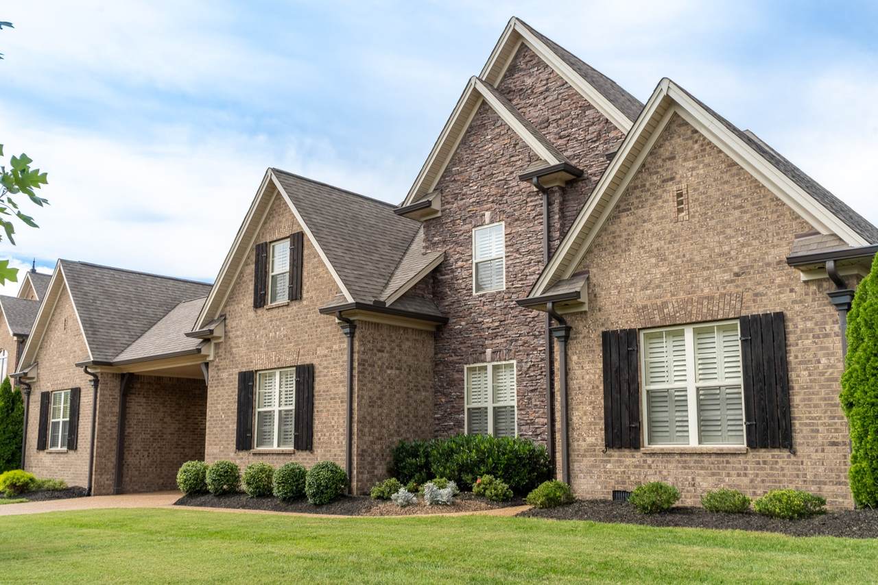 202 Higginson Pl - Photo 1