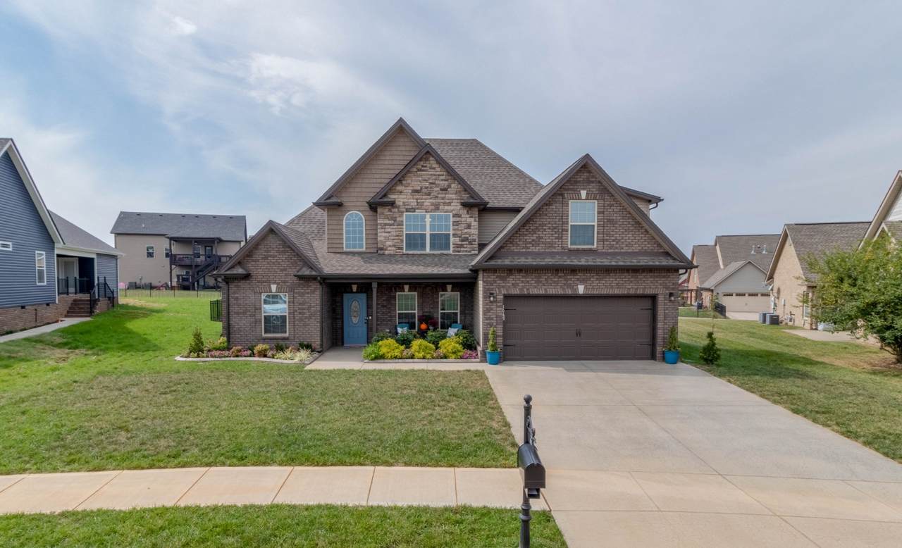 1045 Pitt Ln - Photo 1