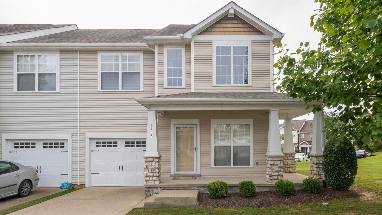 1600 Lincoya Bay Dr - Photo 1