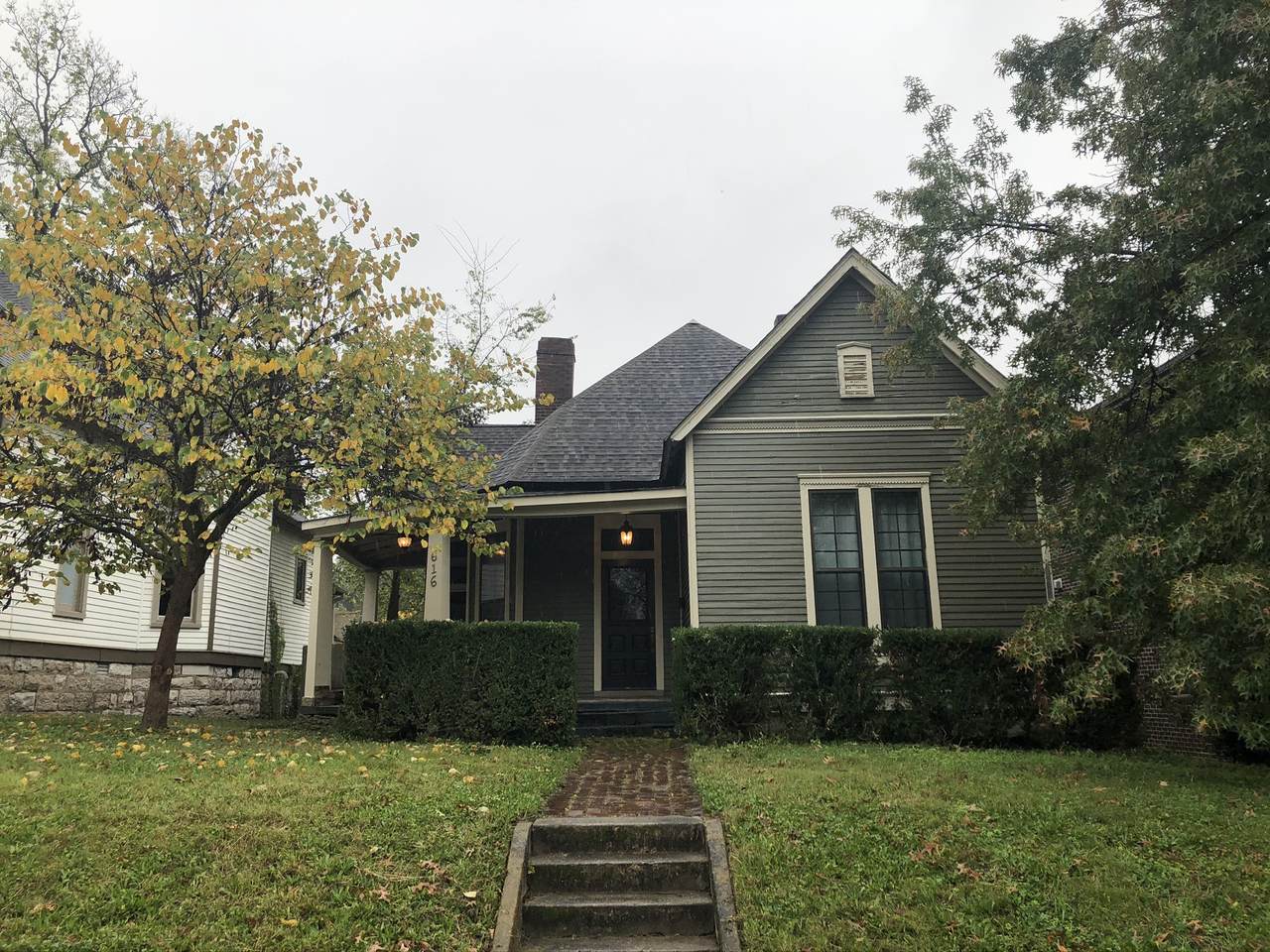 616 Shelby Ave - Photo 1