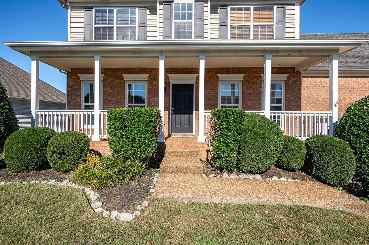2252 Dewey Dr - Photo 1