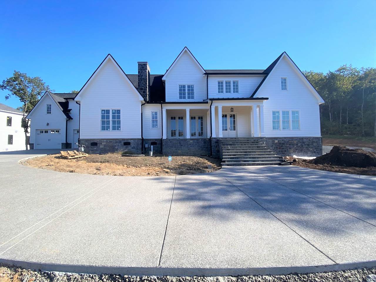 456 Beech Creek Rd - Photo 1