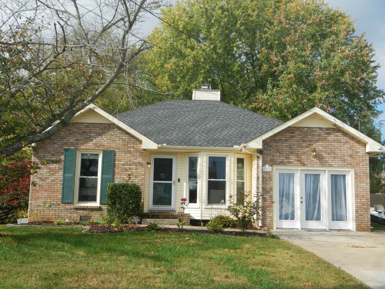 1222 Marla Dr - Photo 1