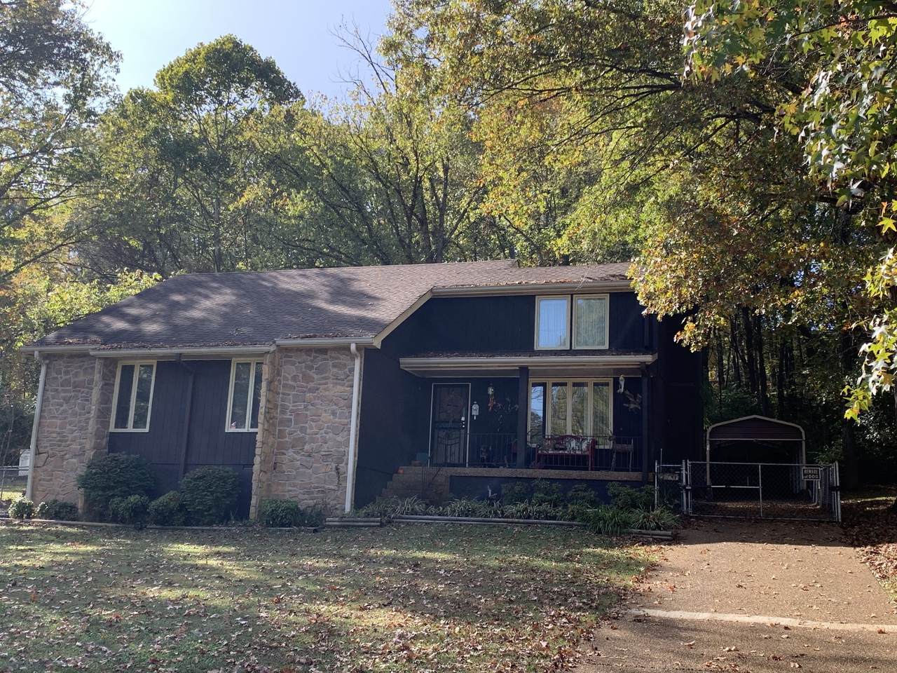664 Mercer Dr - Photo 1