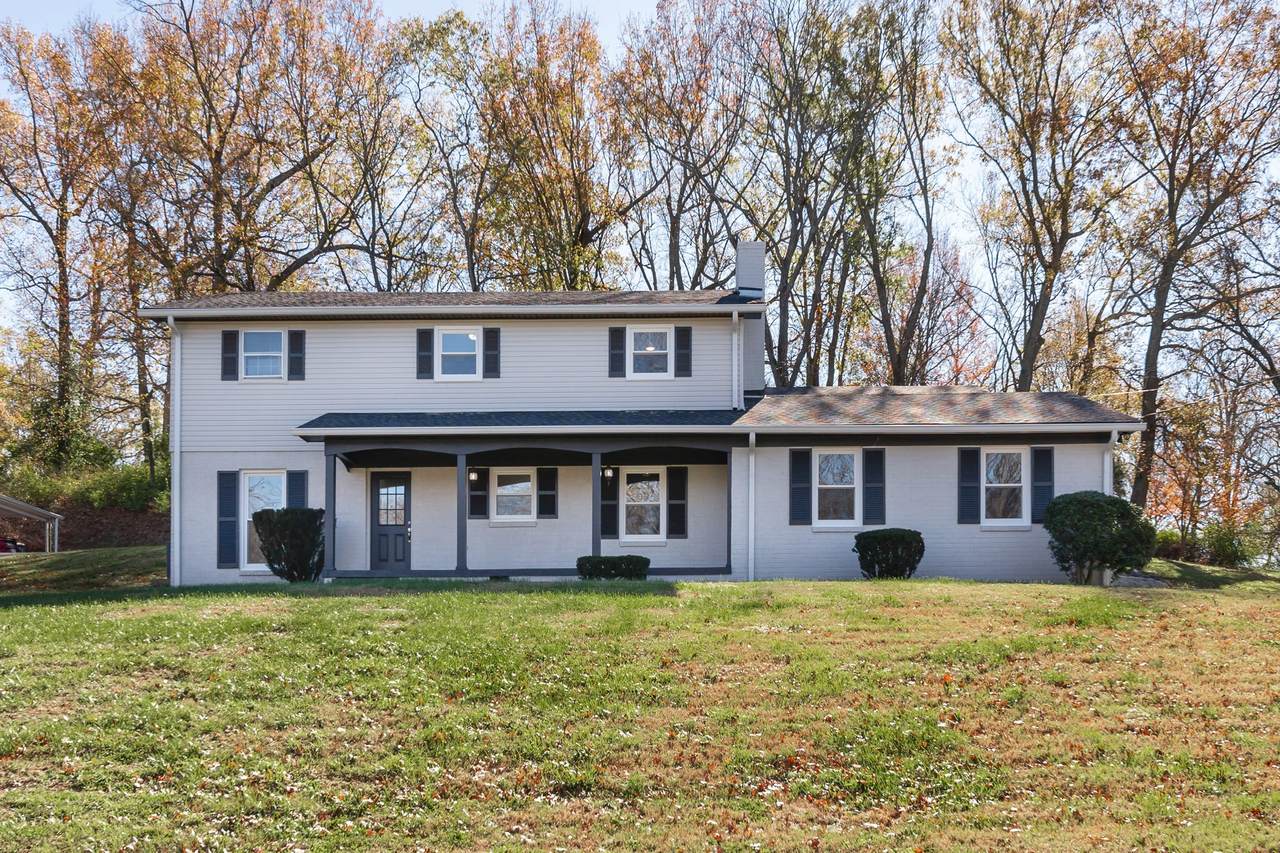 709 Pleasantwood Dr - Photo 1