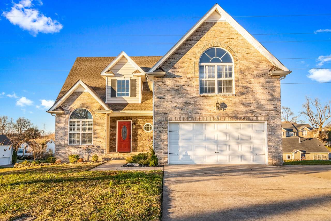 3151 Hawthorn Dr - Photo 1