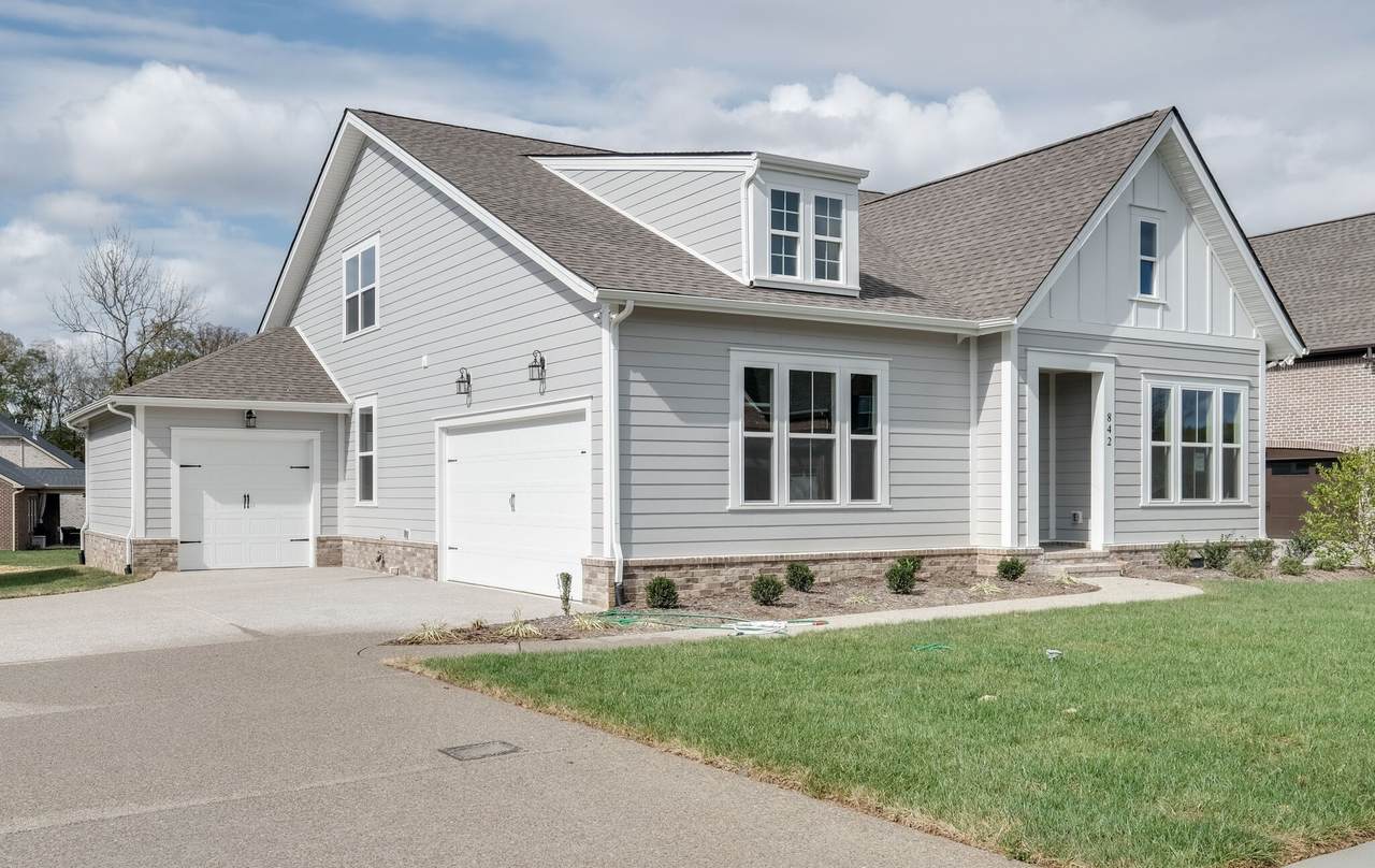 842 Nolenmeade Place - Photo 1
