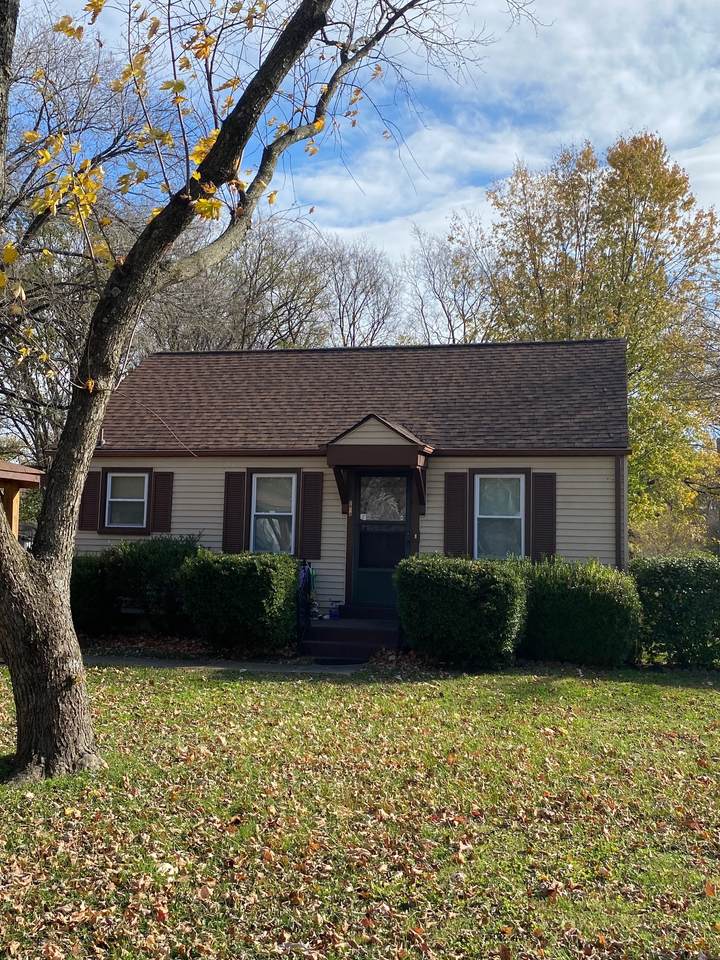 2918 Wingate Ave - Photo 1