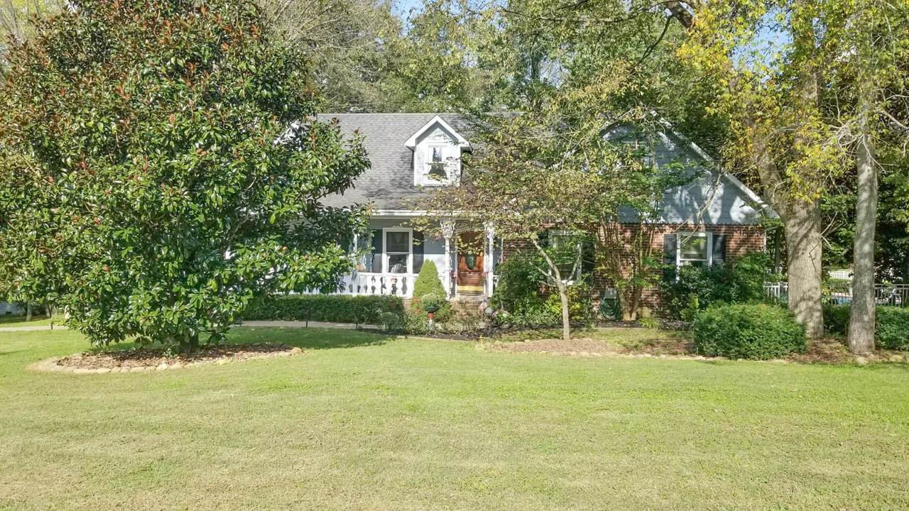 4034 Emerald Dr - Photo 1