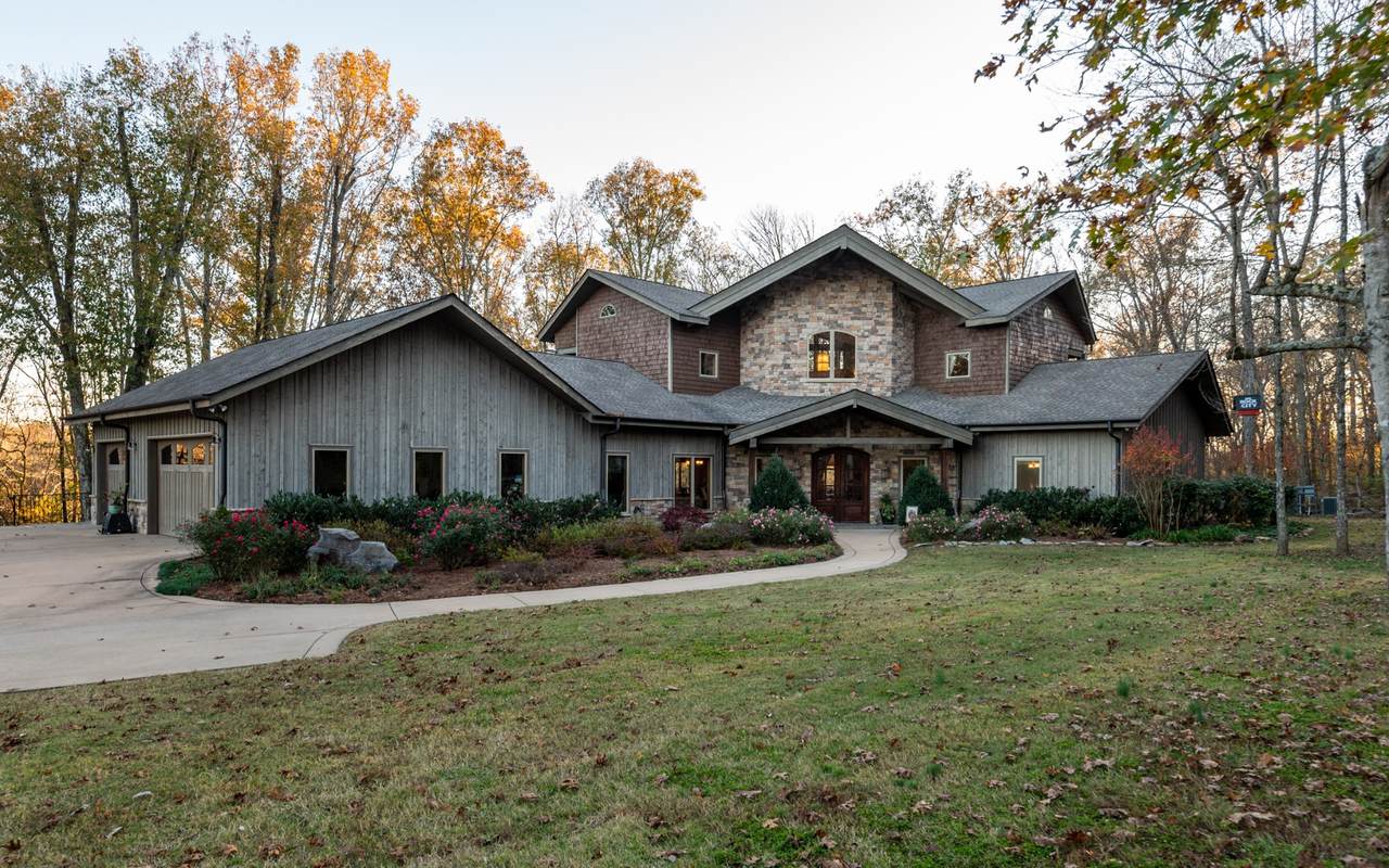 300 Belotes Bend Rd - Photo 1