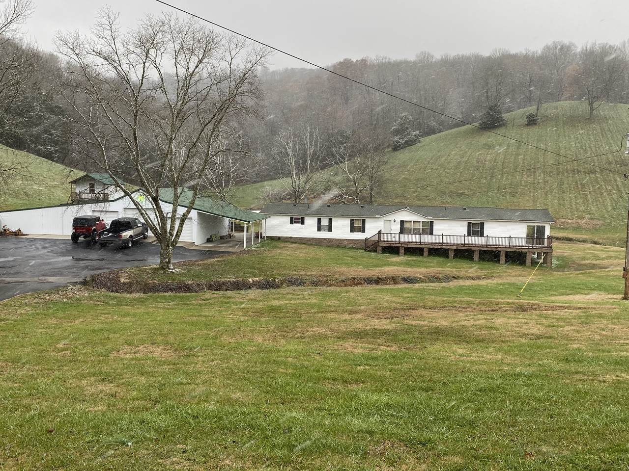 1636 Jim Cummings Hwy - Photo 1