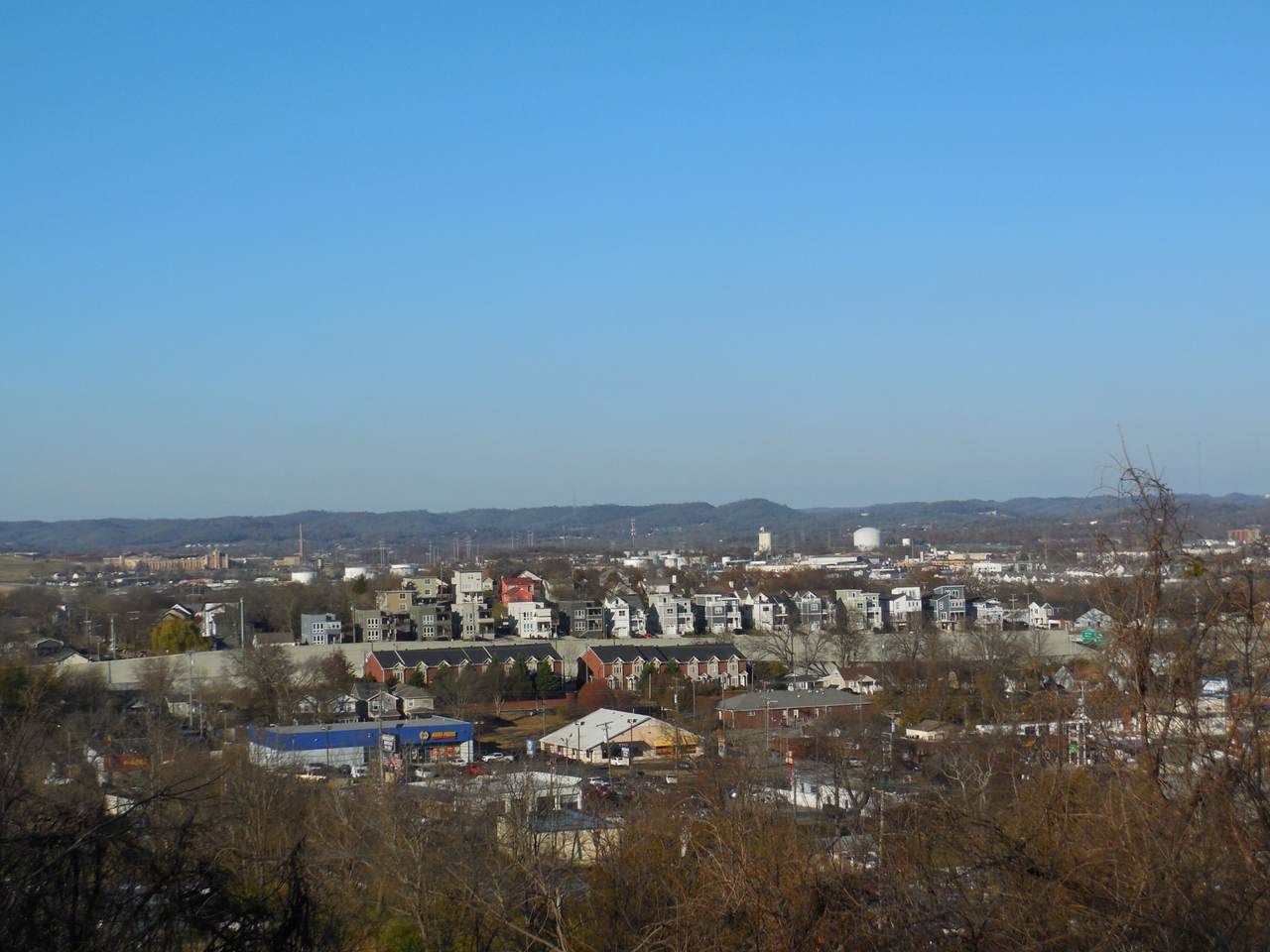 6025 Hill Cir - Photo 1