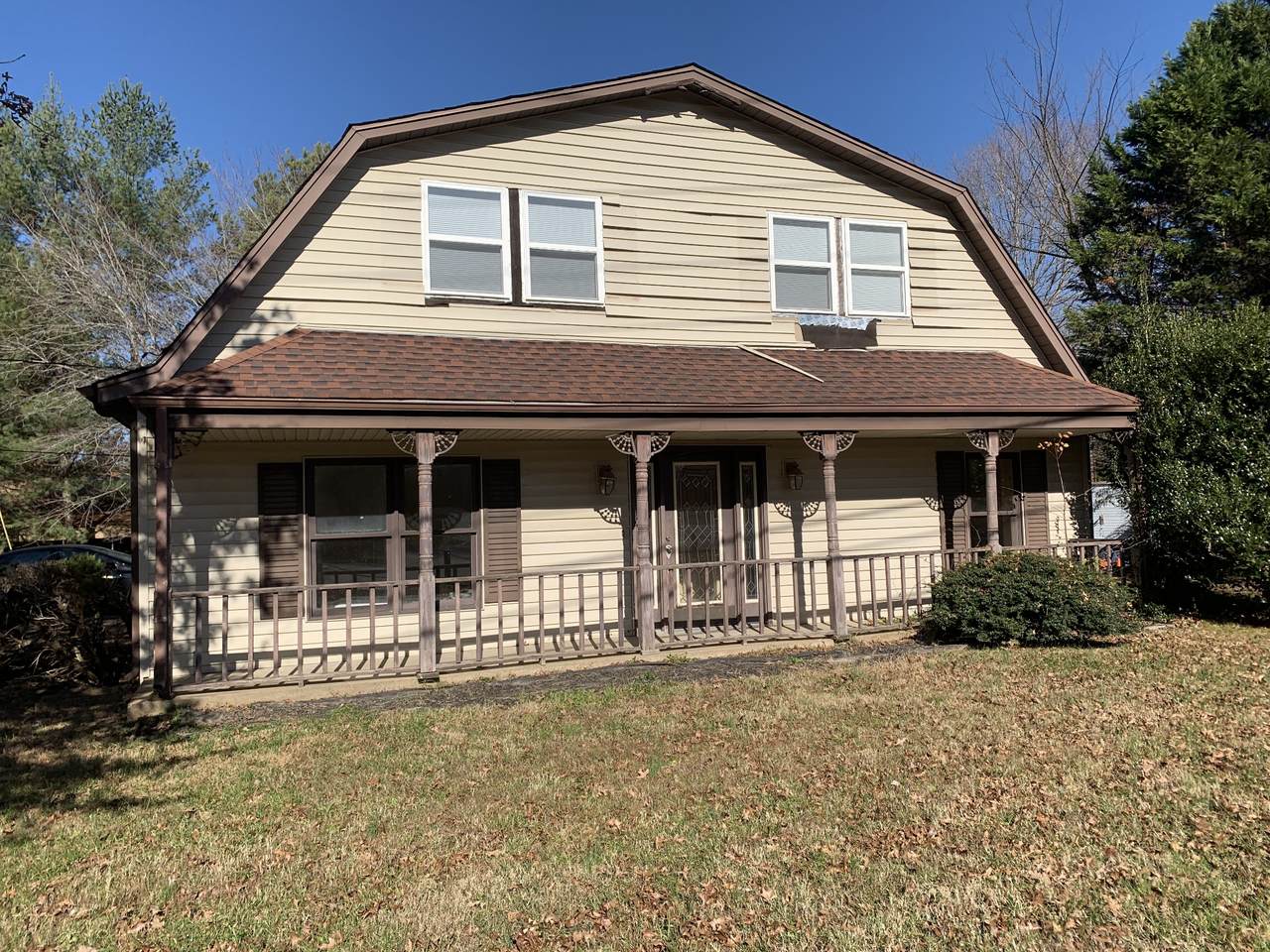 1207 Bearwallow Rd - Photo 1