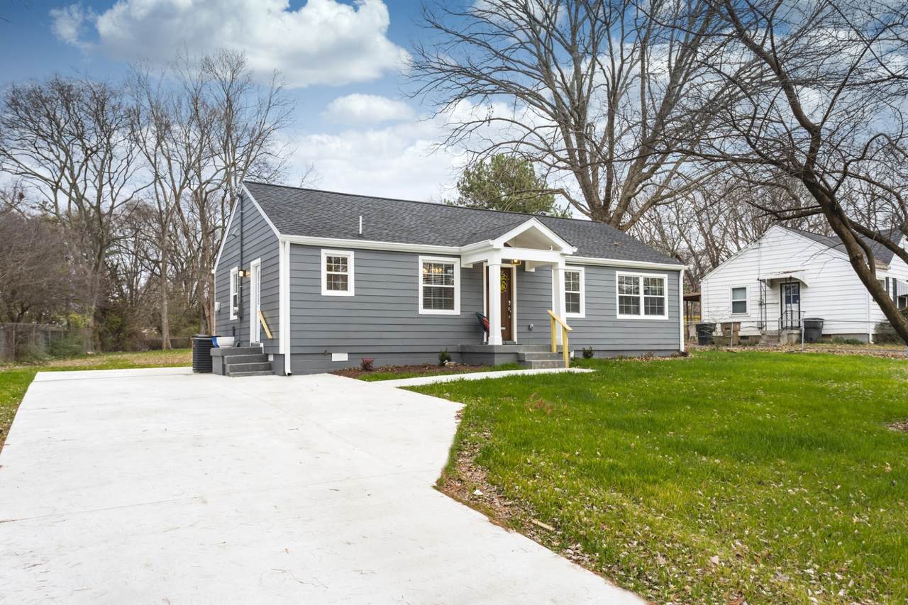 884 Kipling Dr - Photo 1