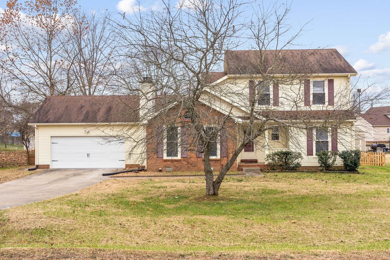 3322 N Henderson Way - Photo 1