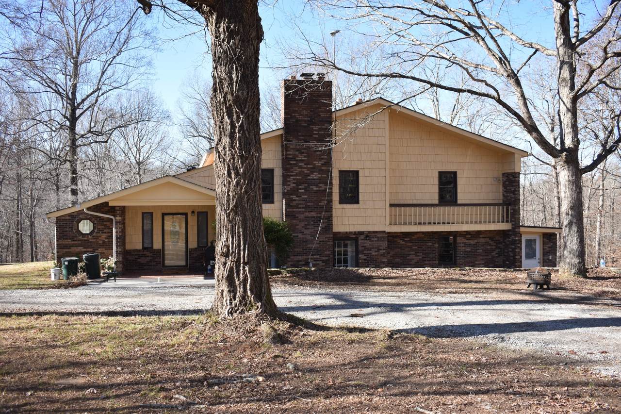 1340 Walker Rd - Photo 1
