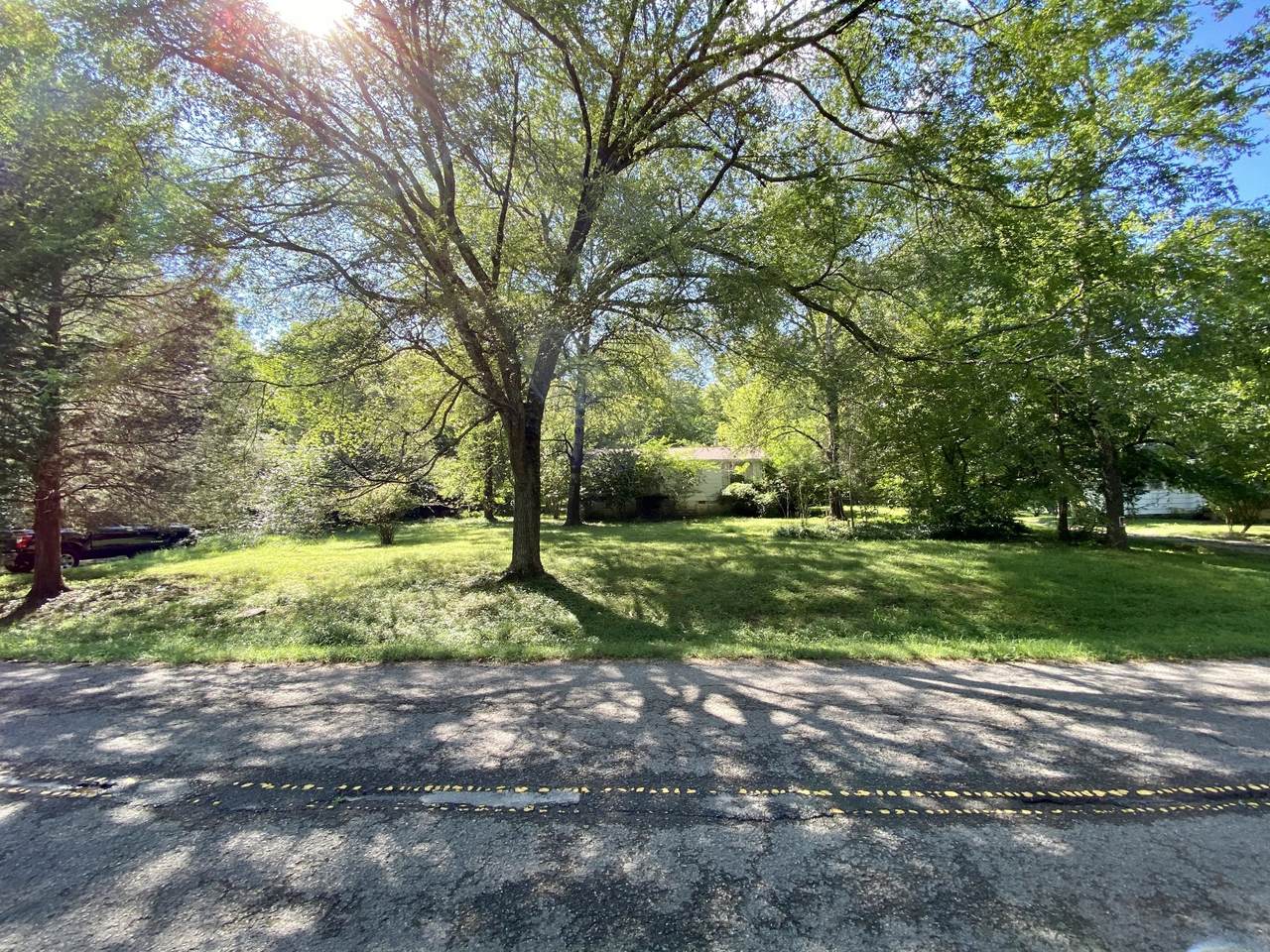 3309 Freeman Hollow Rd - Photo 1