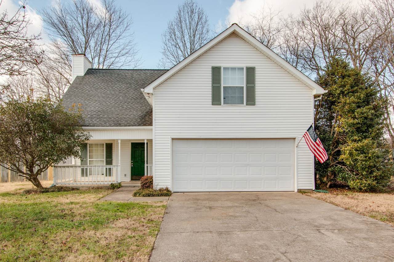 2210 Charles Way - Photo 1