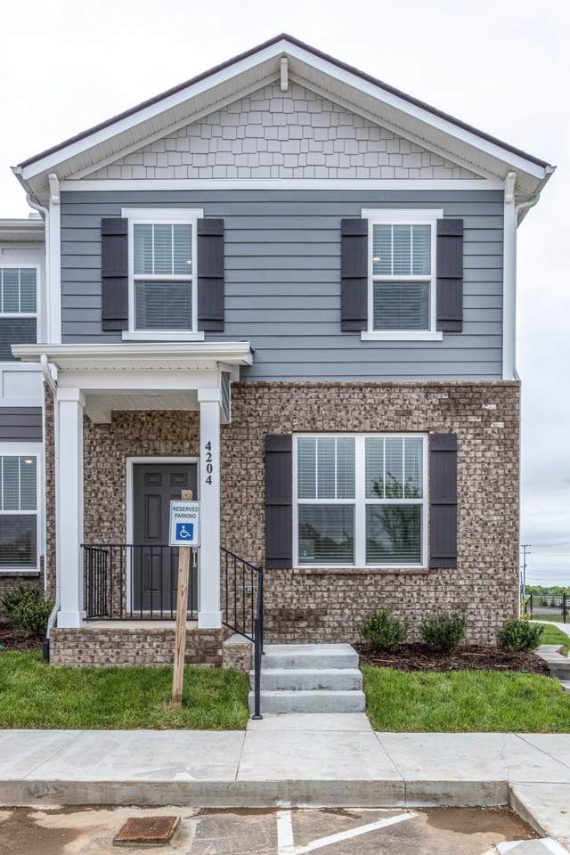 1720 Frodo Way (146 S) - Photo 1