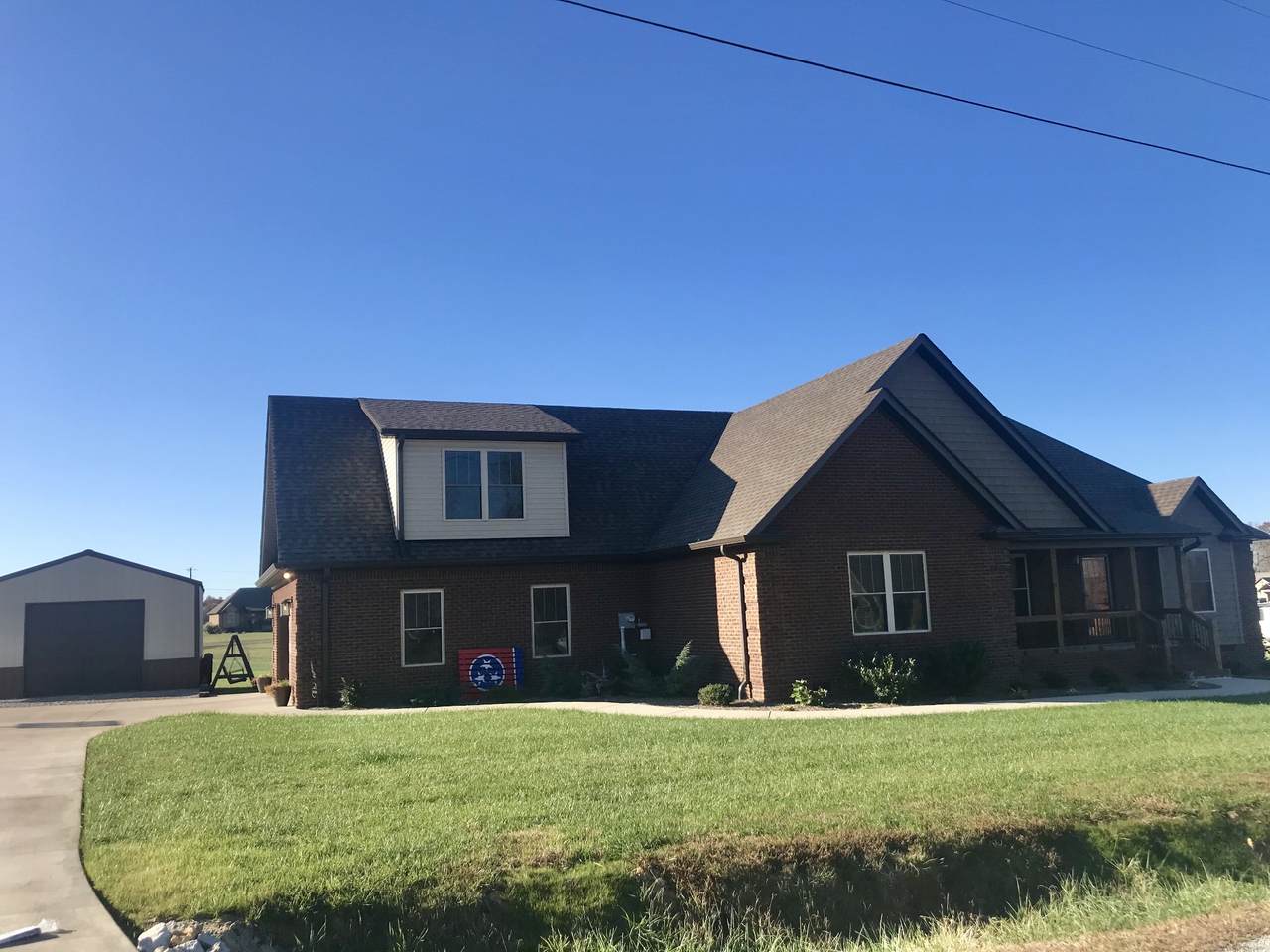 80 Sophia St - Photo 1