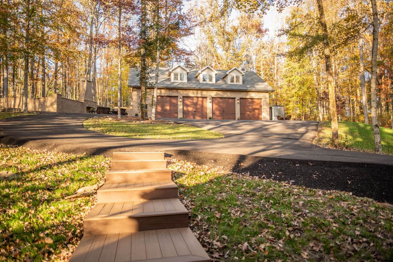 8898 Faix Rd - Photo 1