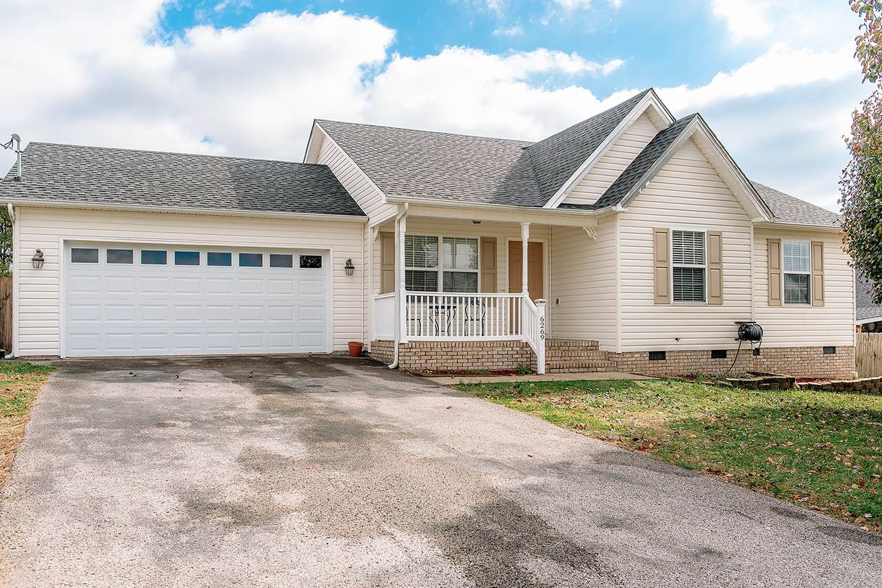 6269 Eskew Dr - Photo 1