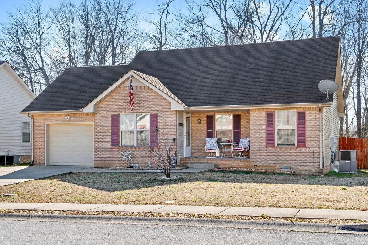 3255 Veranda Cir - Photo 1