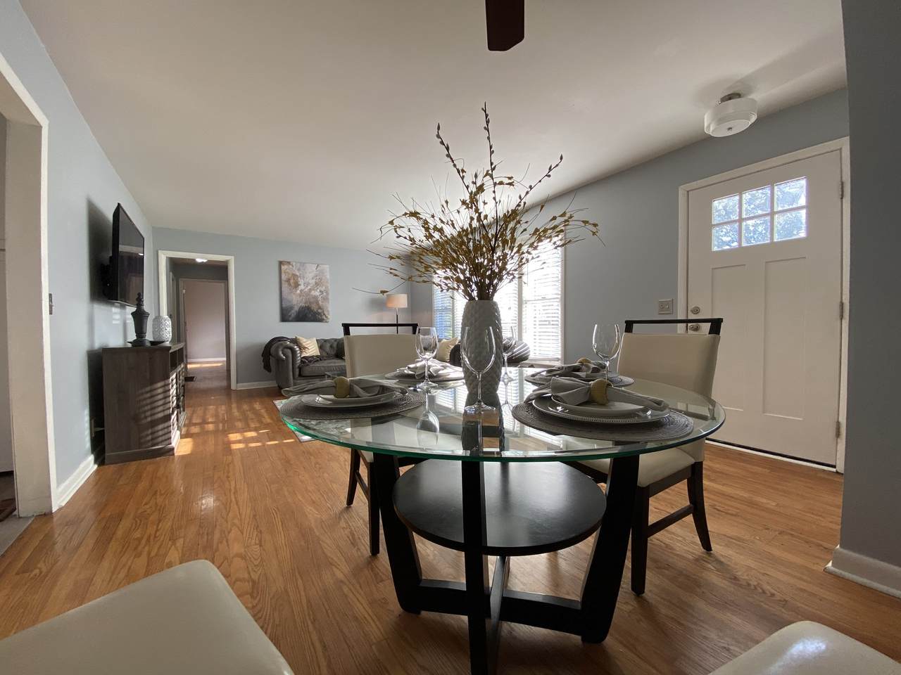 1234 Rugby Dr - Photo 1