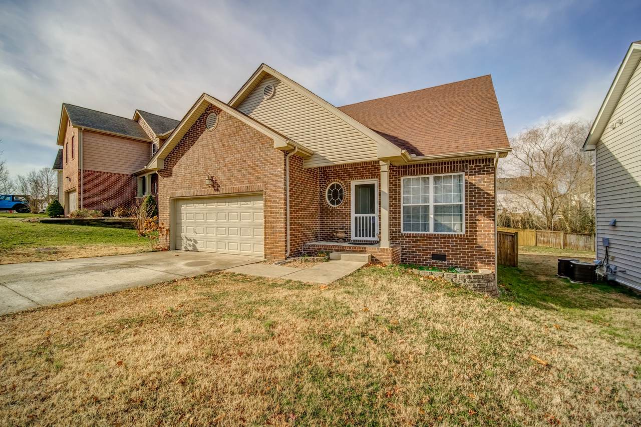 7413 Riverland Dr - Photo 1