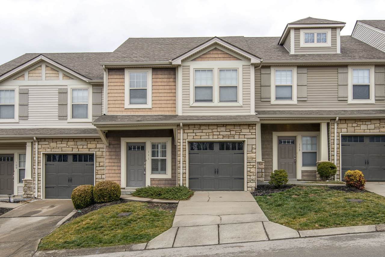 111 Stonecrest Dr - Photo 1