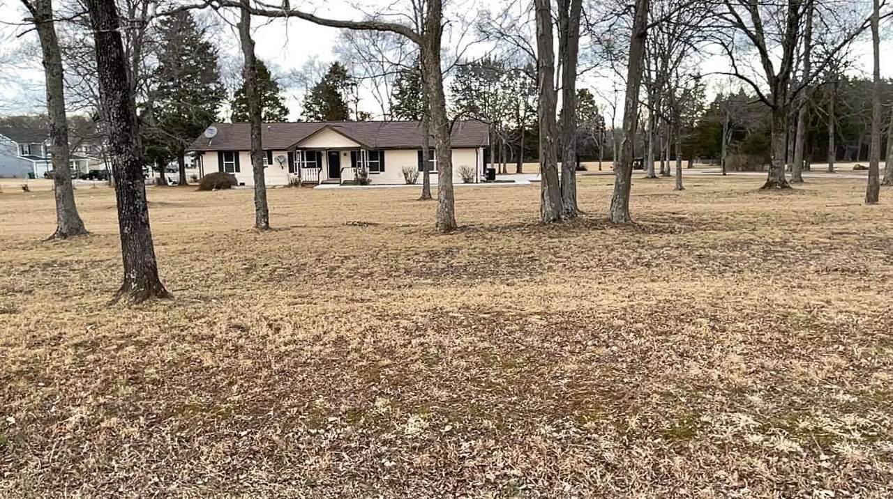 4364 Maxwell Rd - Photo 1
