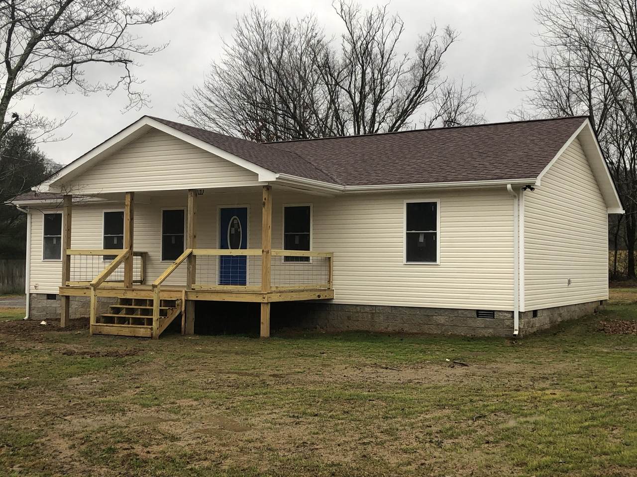 737 Pleasant Shade Hwy - Photo 1
