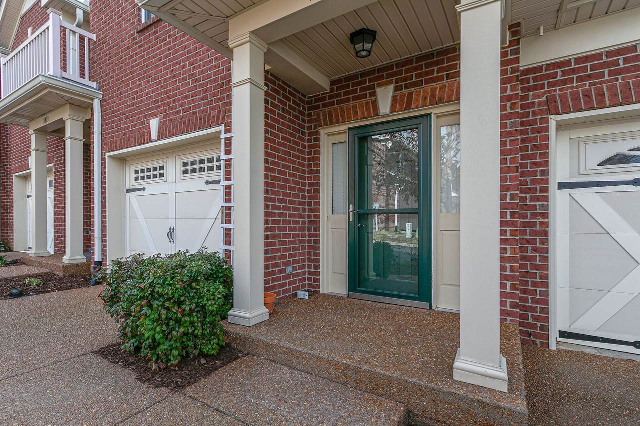 1812 Brentwood Pointe - Photo 1